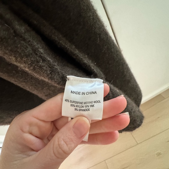 Quince Superfine Merino Wool Sweater Coat - Picture 4 of 5